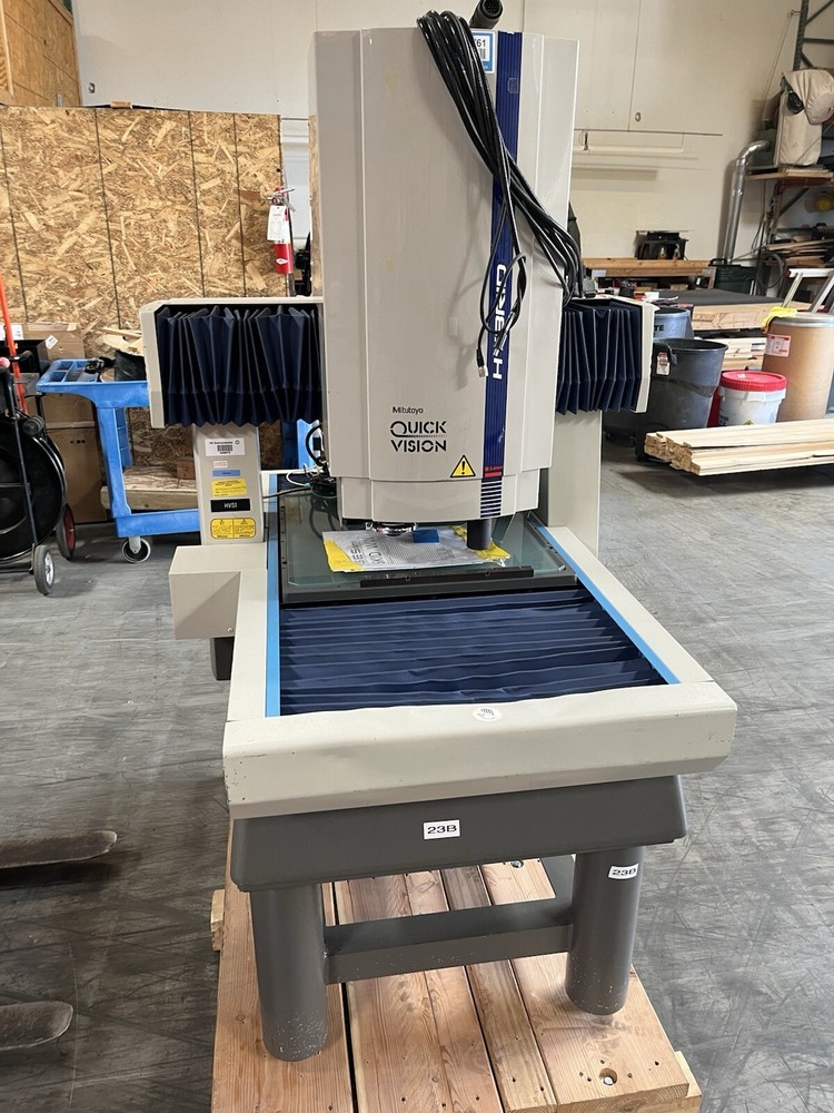 Mitutoyo QuickVision Hybrid Measuring System Quick Vision