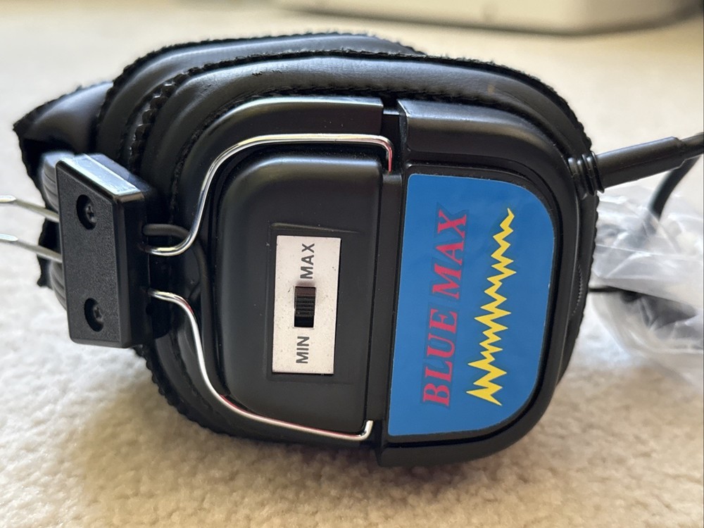 White Eagle Programmable Professional Mpc Metal Detector w/Headset & Bag