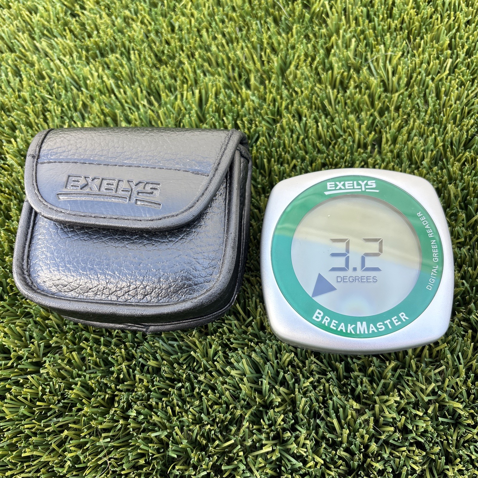 Golf Digital Green Reader BreakMaster LCD Display with Carrying Case