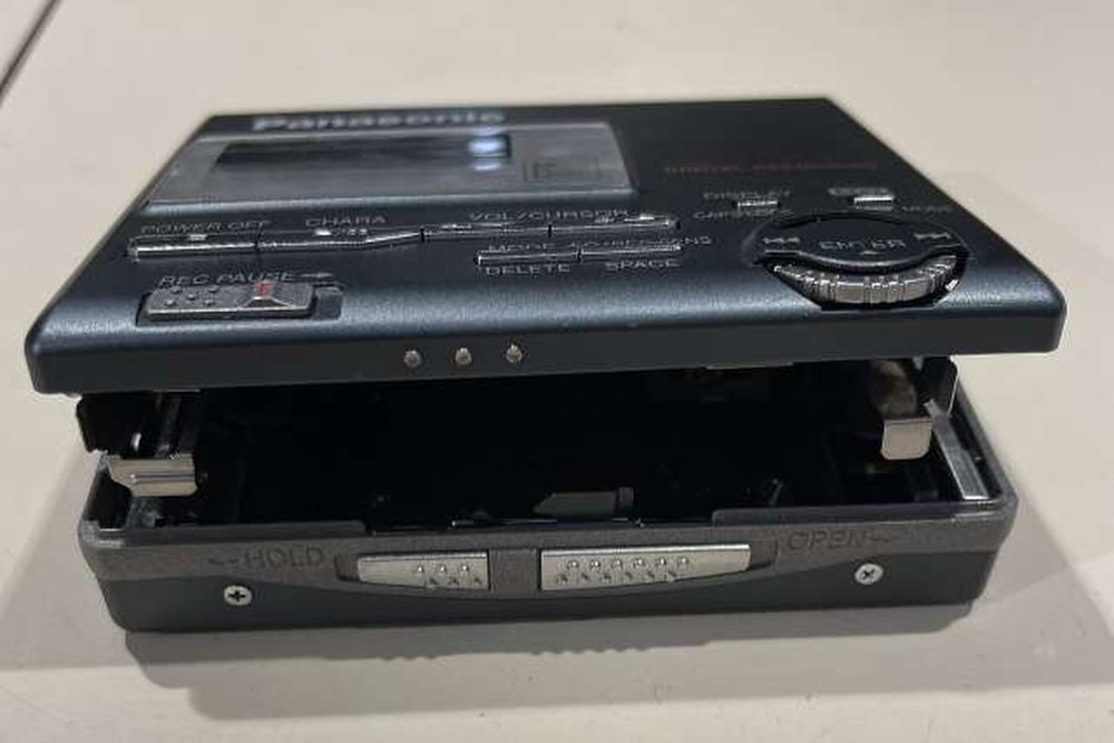 PANASONIC SJ-MR100 Portable MD Recorder JANK