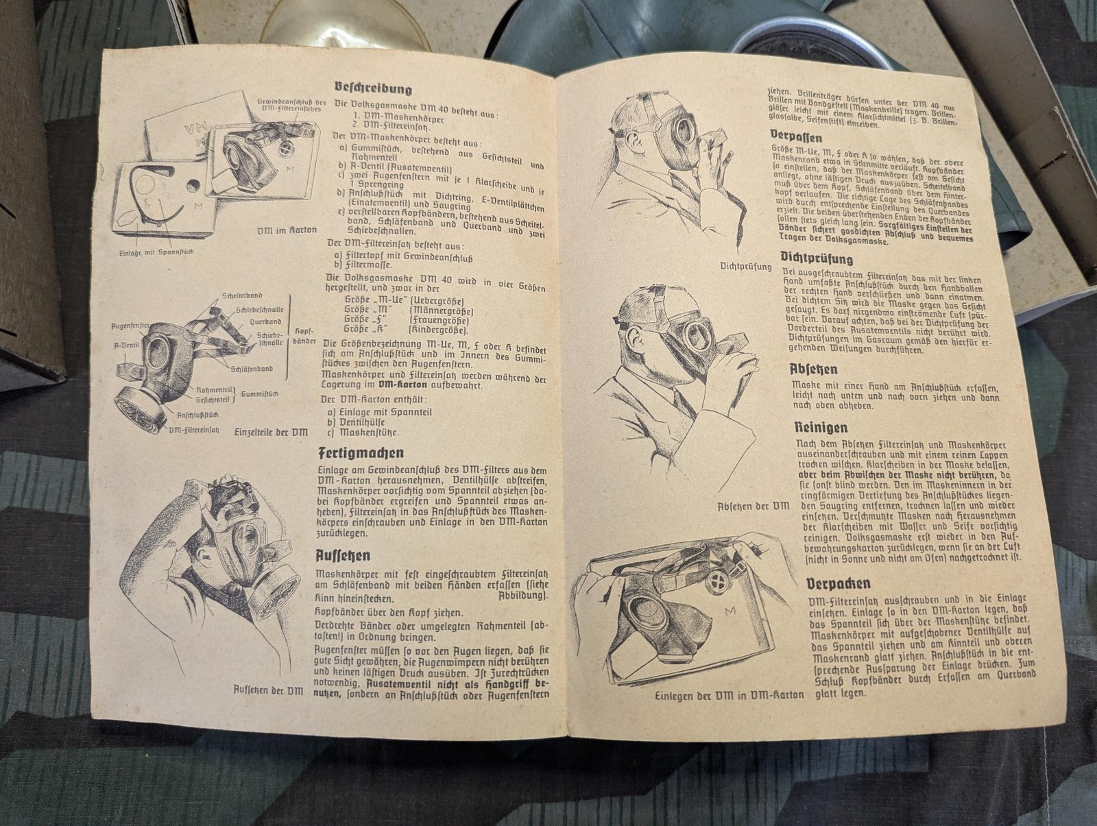 WWII German VM40 Volksgasmaske Luftschutz Men's Gas Mask in Box Volks Gasmask