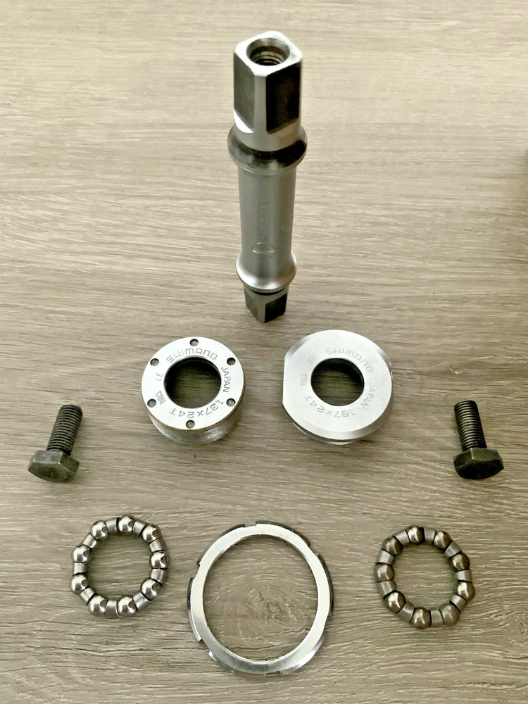 SHIMANO 600 BOTTOM BRACKET 68-114 MM BRITISH THREADED
