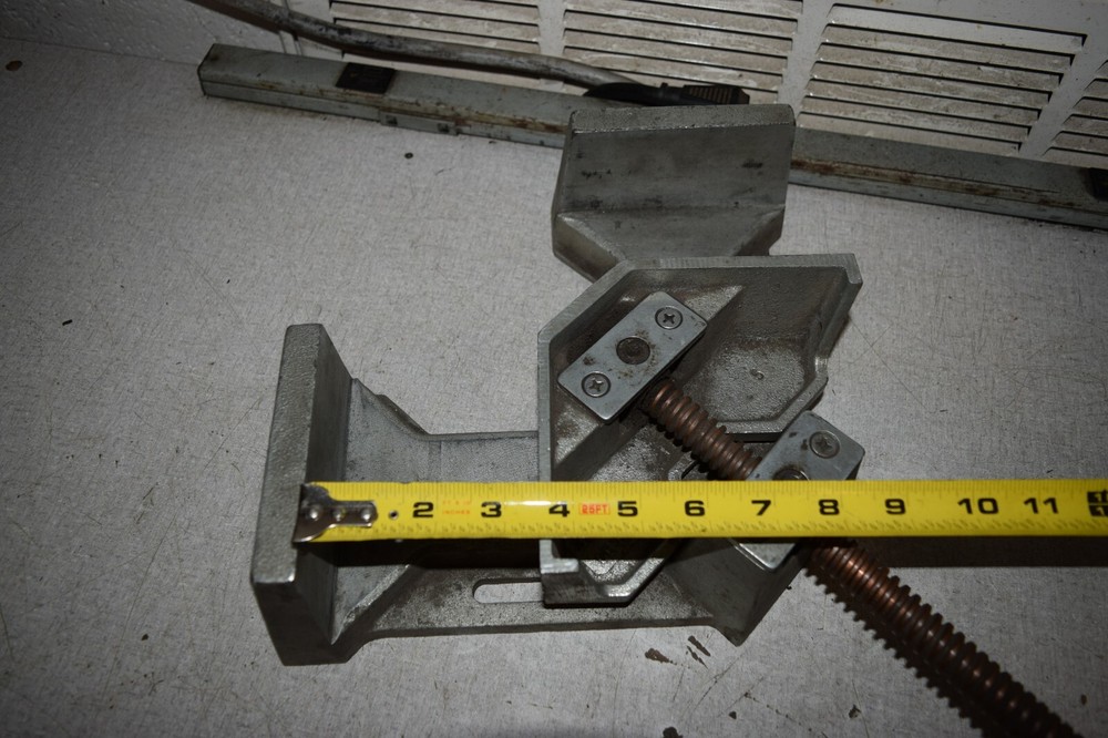 HFL 30.3356 Welding Vise