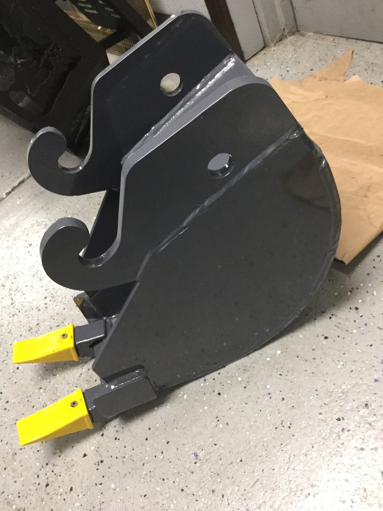 Terramite T5 / T7 8” Quick Attach Bucket NEW !