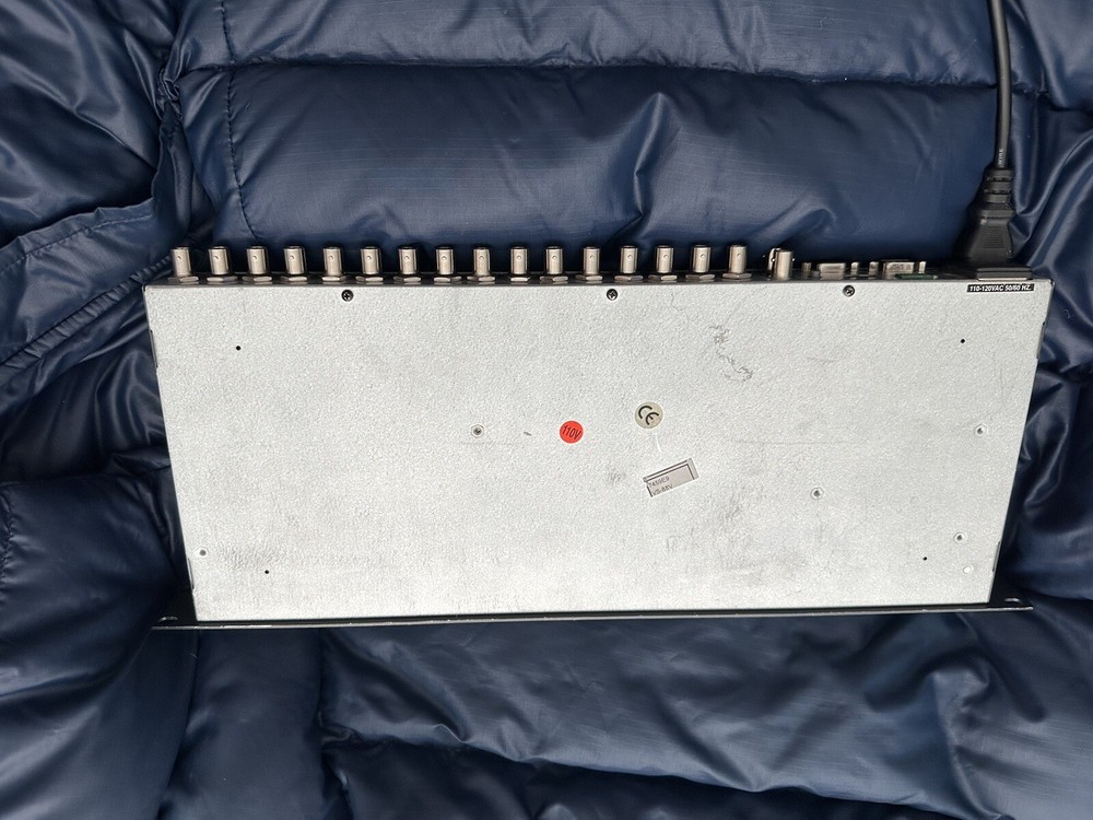 Kramer 8x8 Video Matrix switcher, Model VS-88V