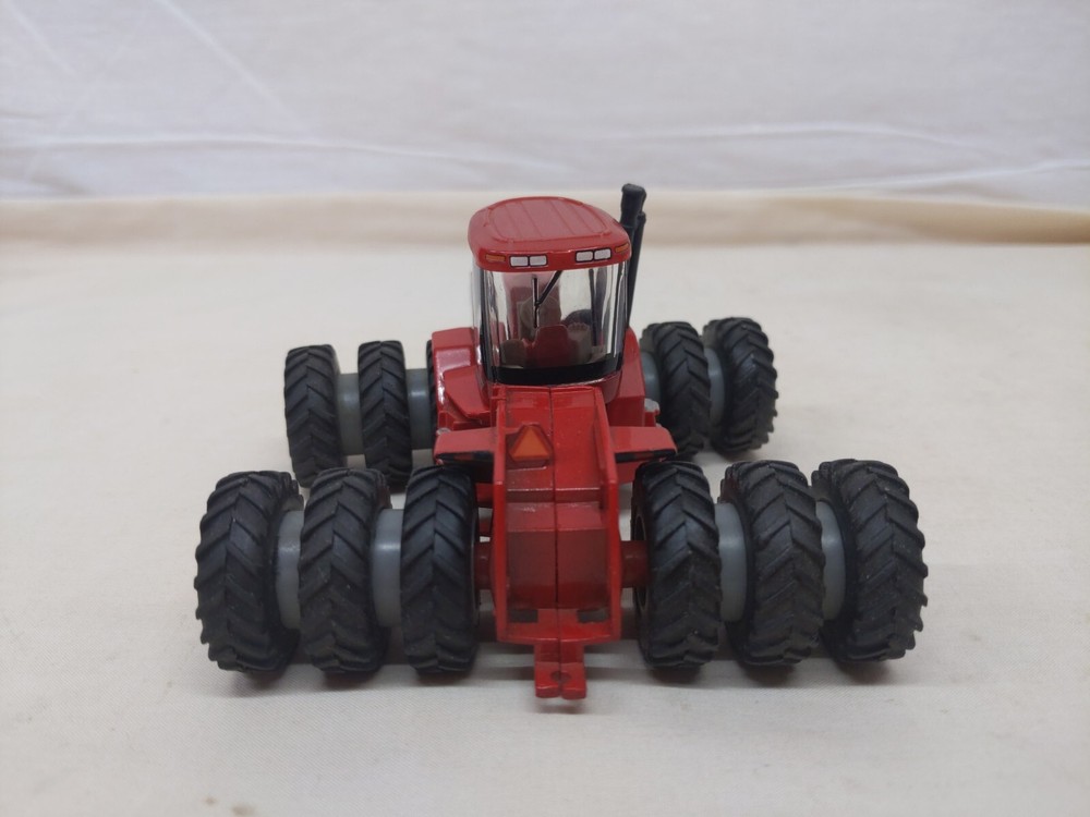 1/64 Case IH STX450 4wd Tractor With Triples