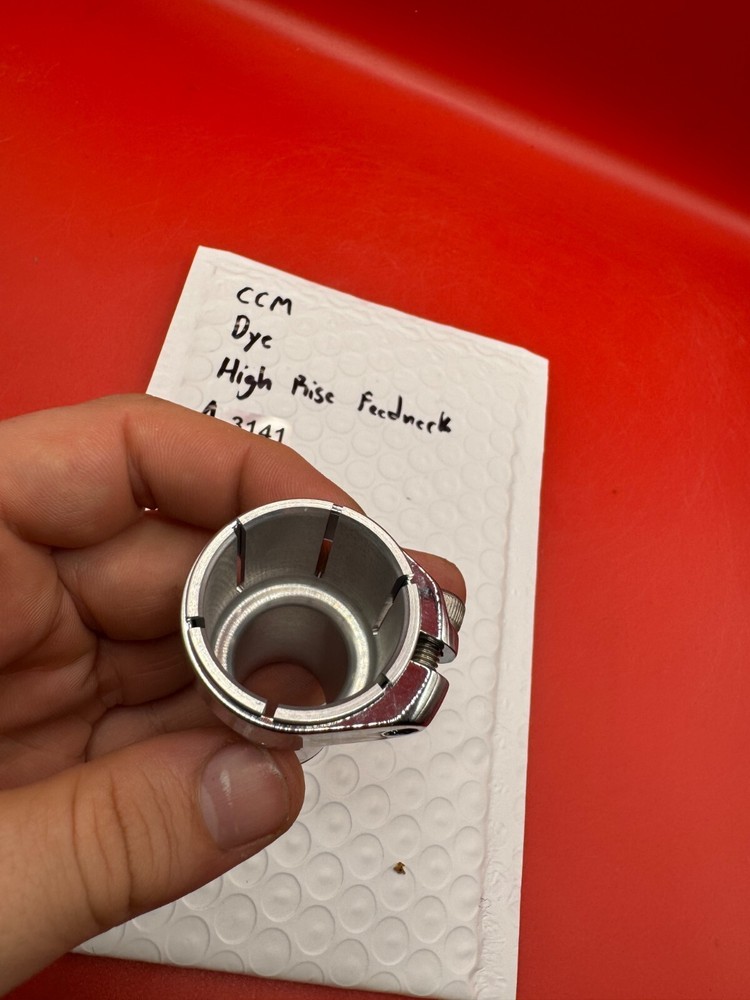 CCM Dye High Rise Feedneck