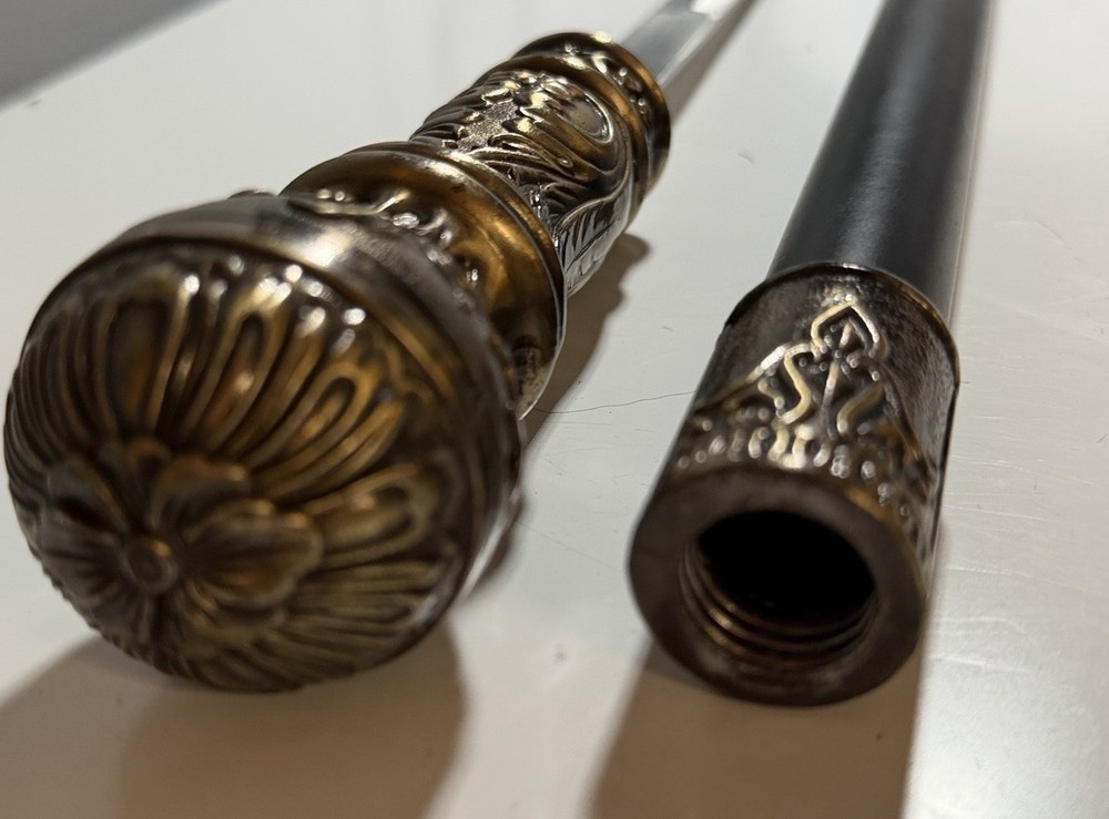 Old Unique Can Sword