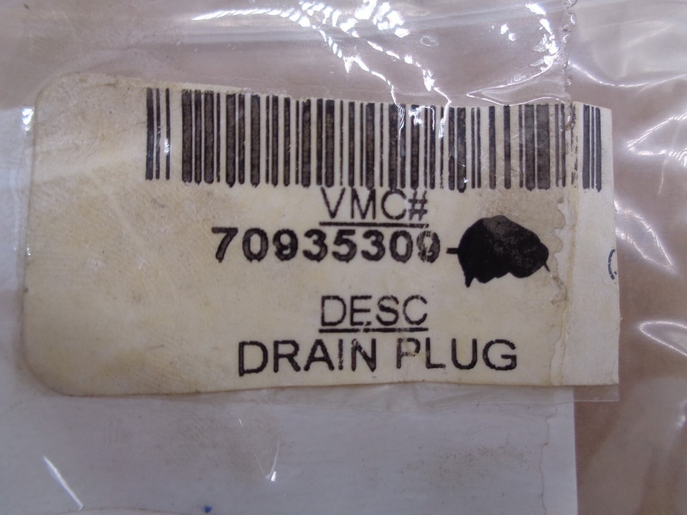 AGCO DRAIN PLUG - 70935309  BX1
