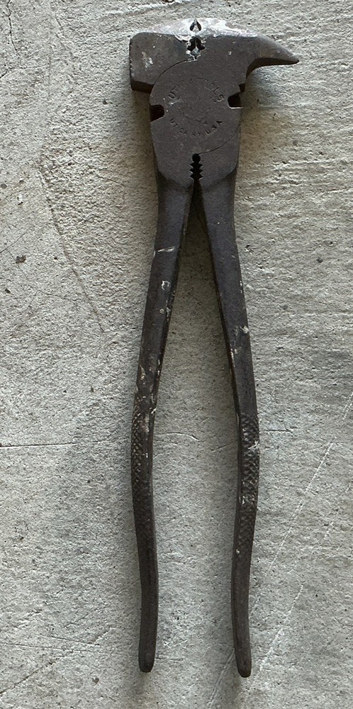 Vintage Fence Pliers Hammer Snips MULTITOOL