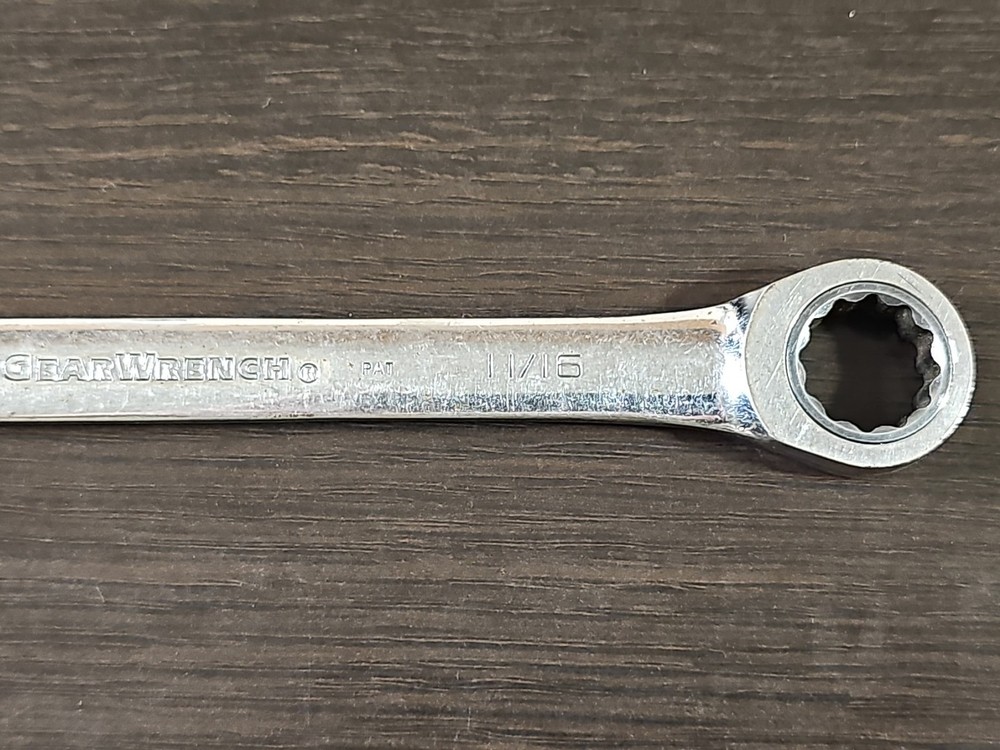 GearWrench 11/16" -Code D- 12 Point Ratcheting Combination Wrench