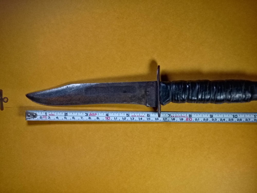 Vintage WW2 US NAVY Mark2 KNIFE READ