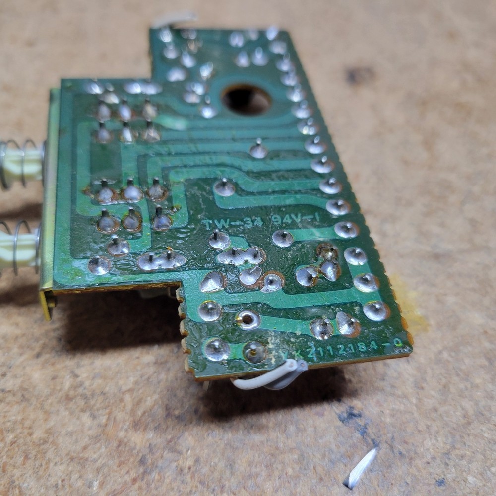 Marantz SR-2000 Speaker Selector board