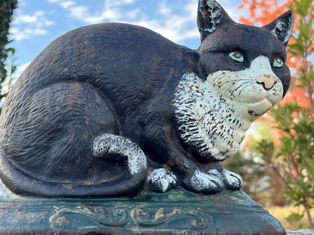 Vintage Cast Iron Cat Doorstop