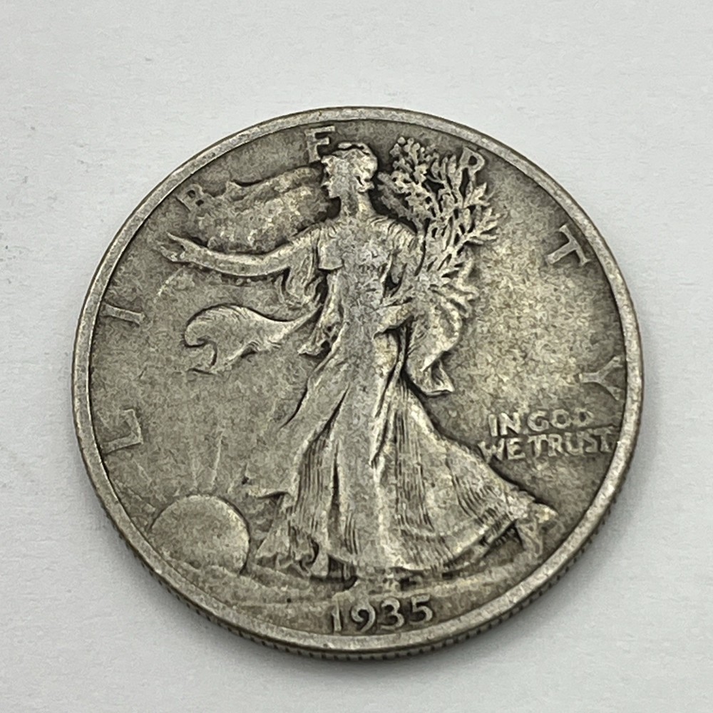 1935 50C Walking Liberty Half Dollar