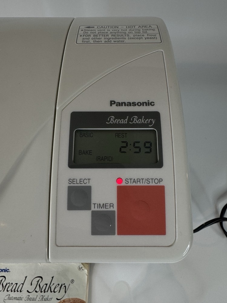 Panasonic SD-BT56P Automatic Bread Maker TESTED - COMPLETE
