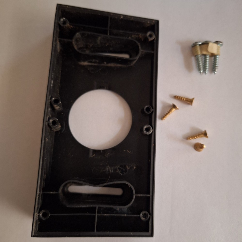 Ring Doorbell 2 with mounting hardware