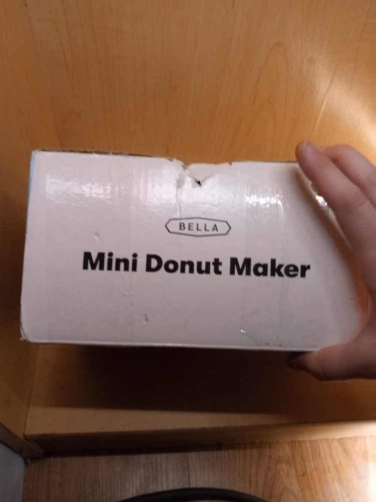 Bella Mini Donut Maker 2017 New In Box Never Used