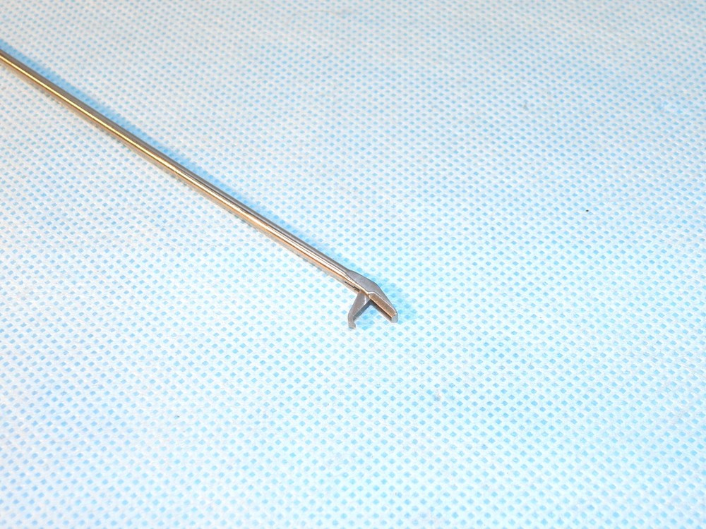 SHUTT Arthroscopy forceps 1.25mm bite angled up square tip punch, model 32.10029
