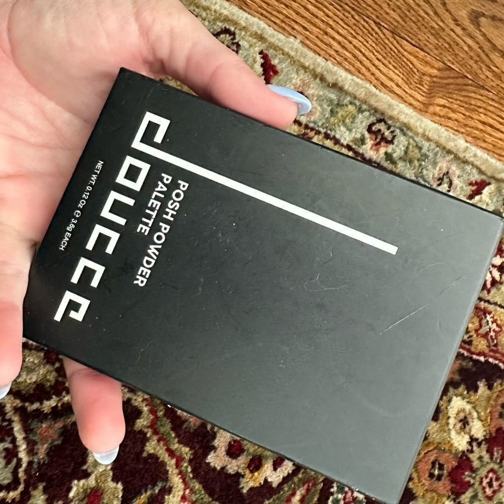 Doucce Posh Powder Palette