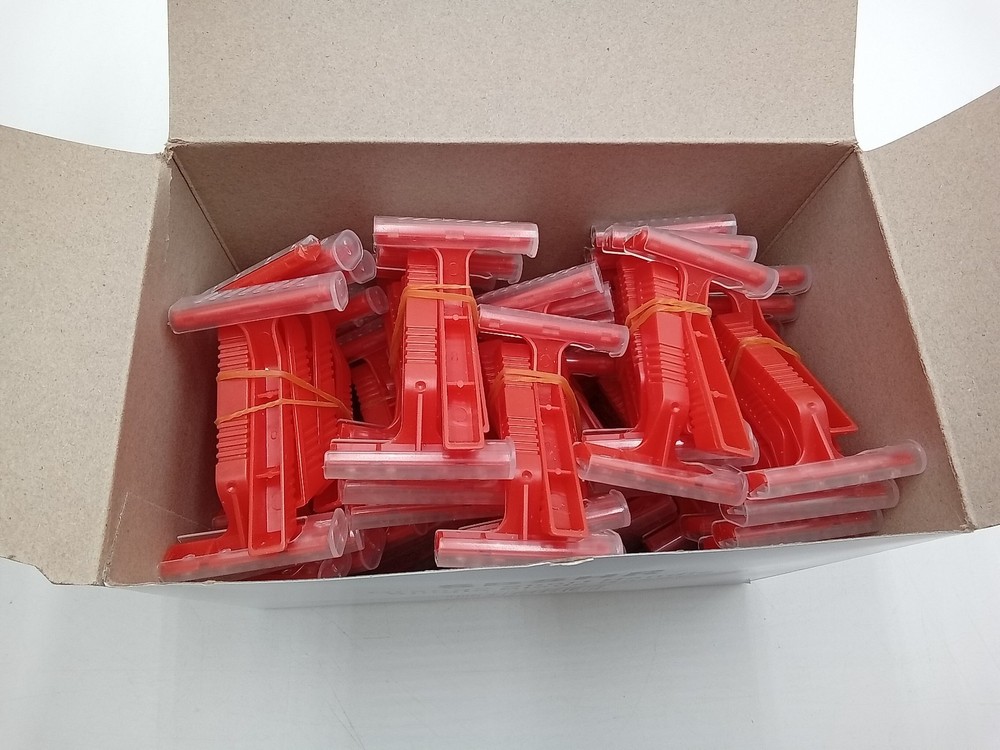 Short Handle Single Blade Razor Orange 100-Pack