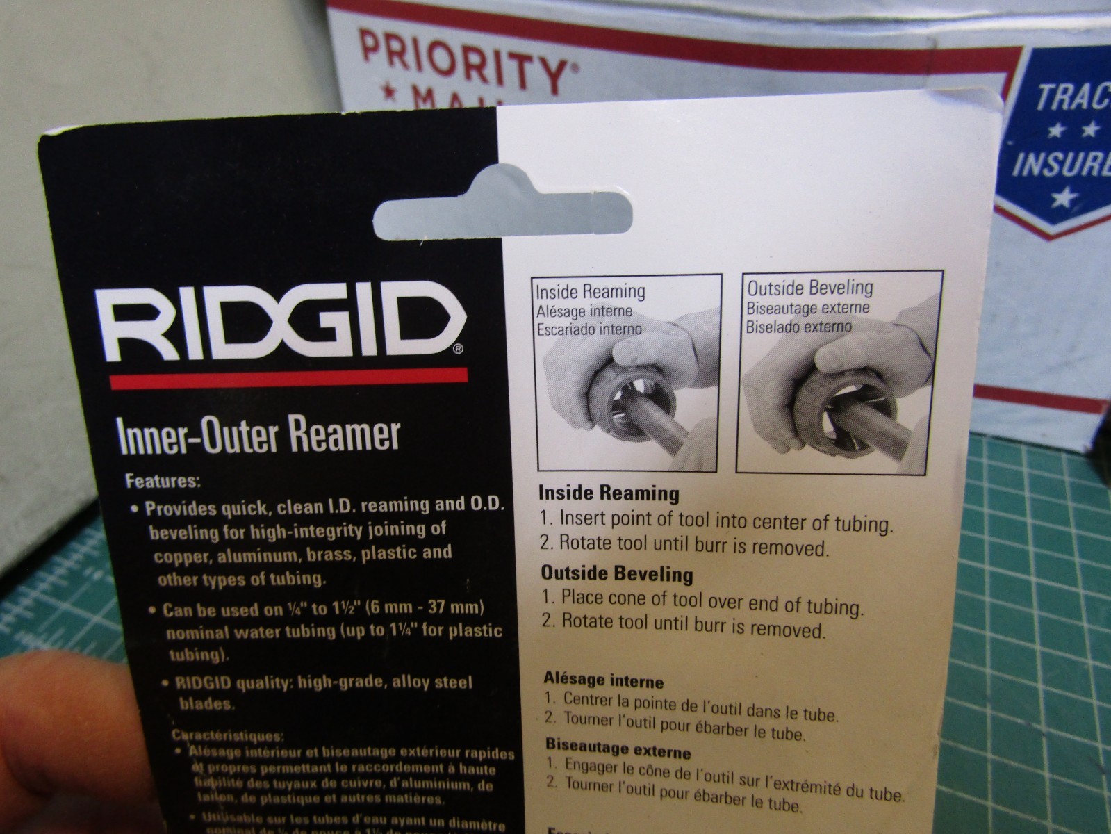 1 – RIDGID 34965 127 Inner-Outer Reamer, 1/4-inch to 1-1/2-inch Pipe Reamer Red