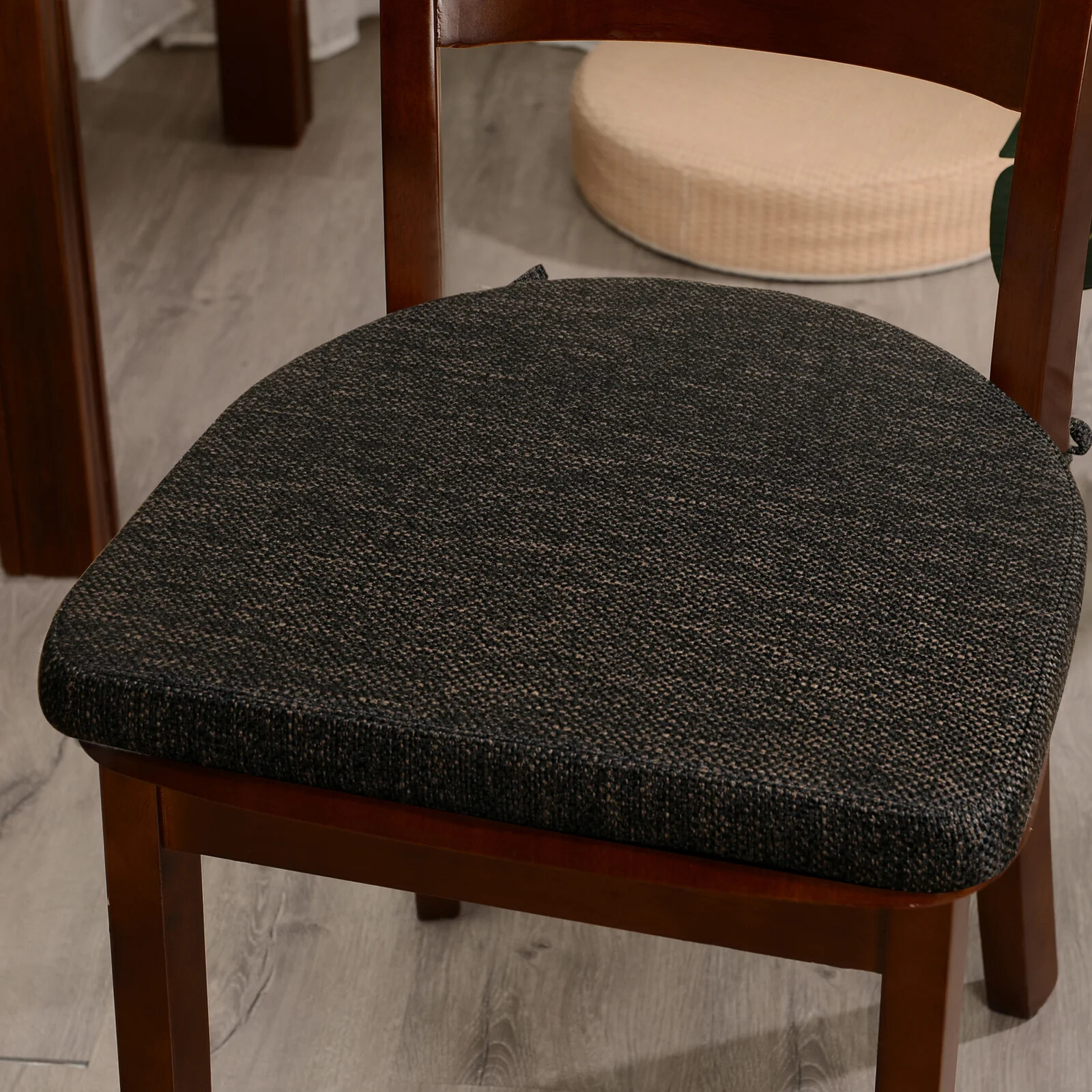Shinnwa Chair Cushion with Ties for Dining Chairs 17*16.5" Non Slip Machine Wash