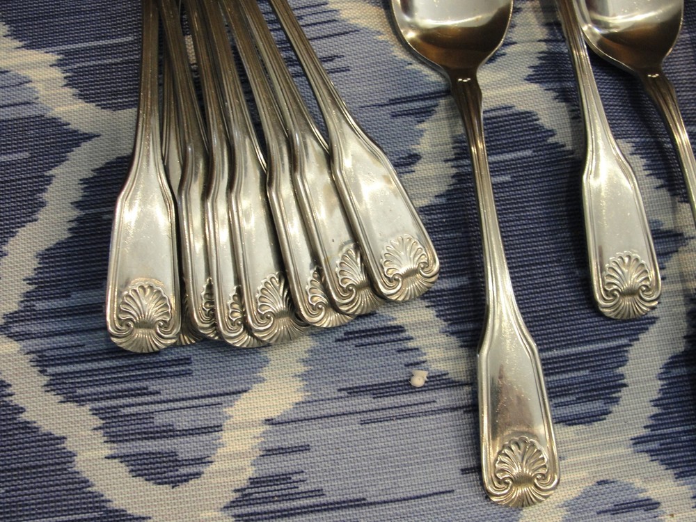 REED & BARTON SANIBEL 12 TEASPOONS 6 1/2"