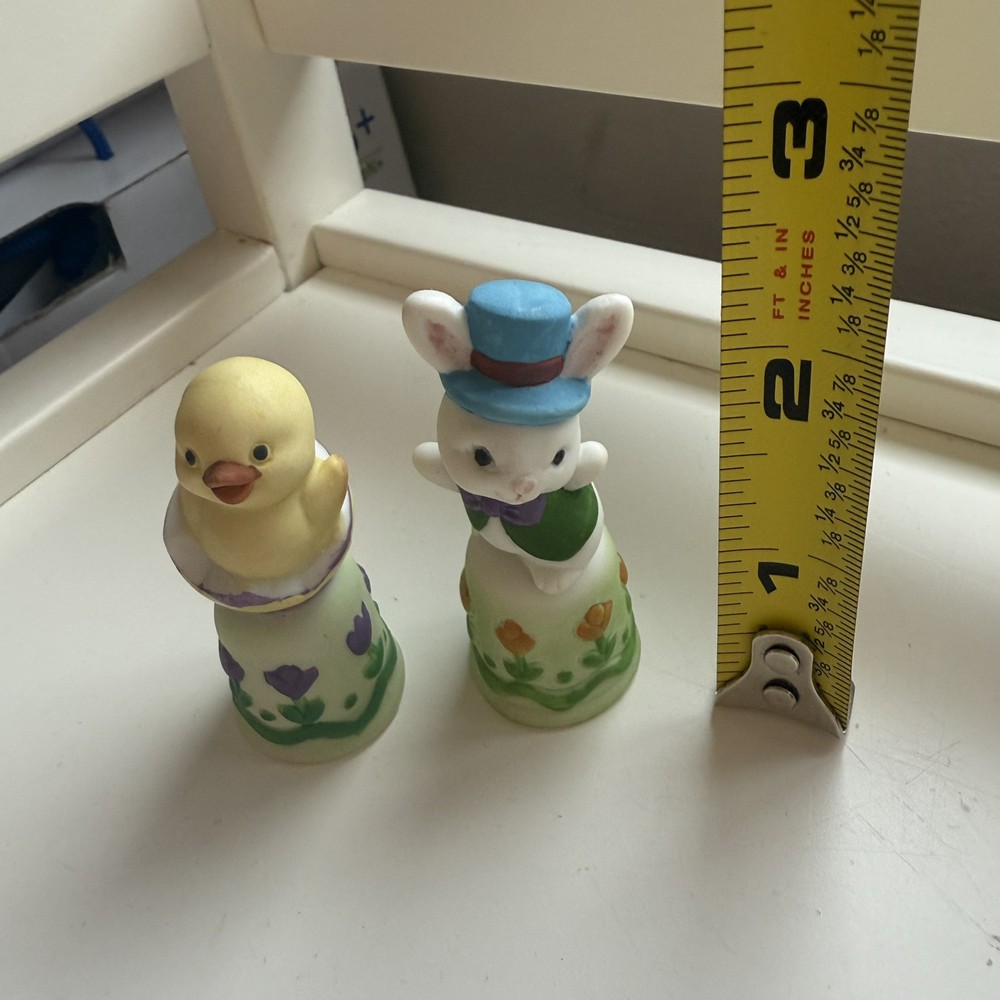 Vtg Enesco Giftware Bunny&Chick Egg Figurine Thimble Sewing Decor Ceramic Easter