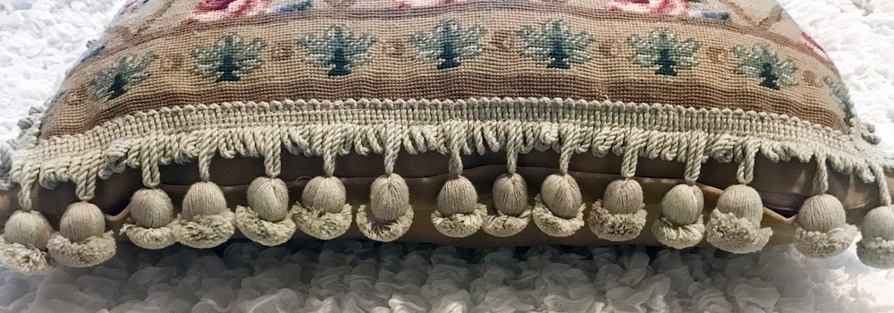 Completed Floral ROSES Wool NEEDLEPOINT Pillow w TASSELS Rectangular Velvet Back