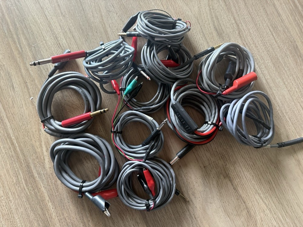 SAGE Instruments 930A communitions test set