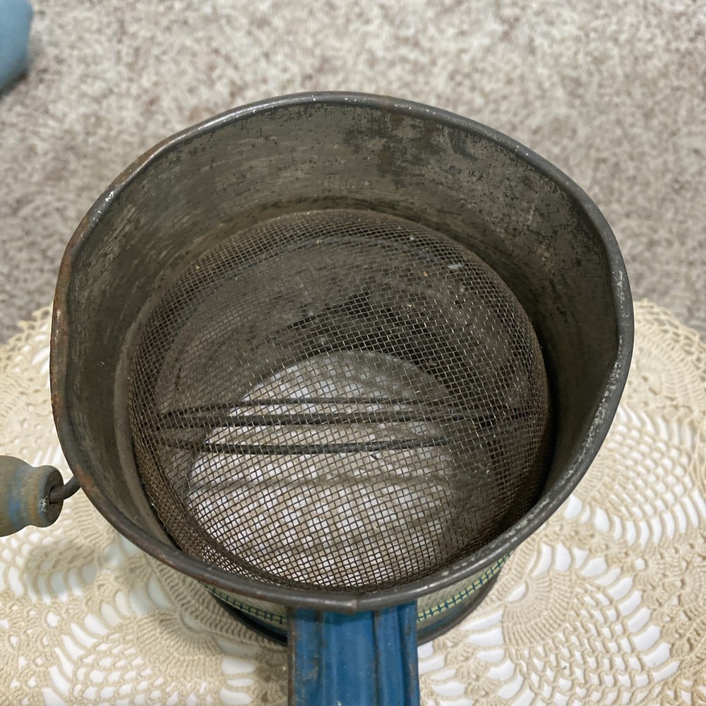 Vintage Bluish Flour Sifter Kitchen Granny Core