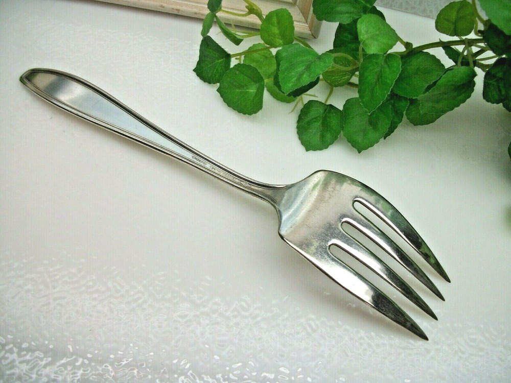 Vintage Diamond Silver ART DECO Silverplate Cold Meat Serving Fork