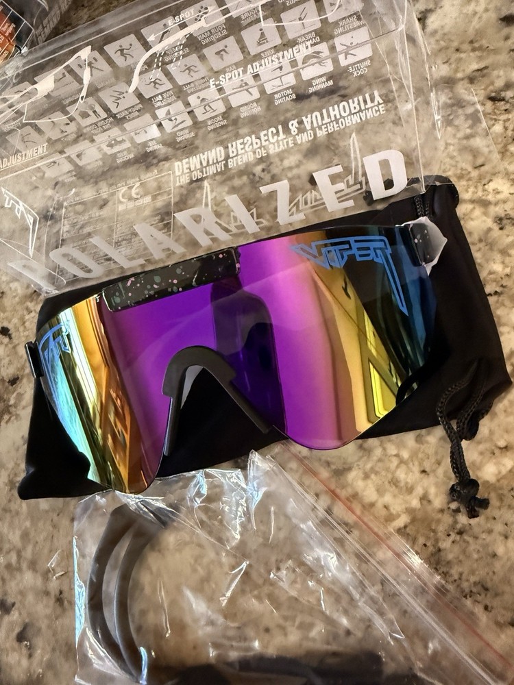 Pit Viper Cycling Sunglasses Polarized Multicolor Lens Black Shield