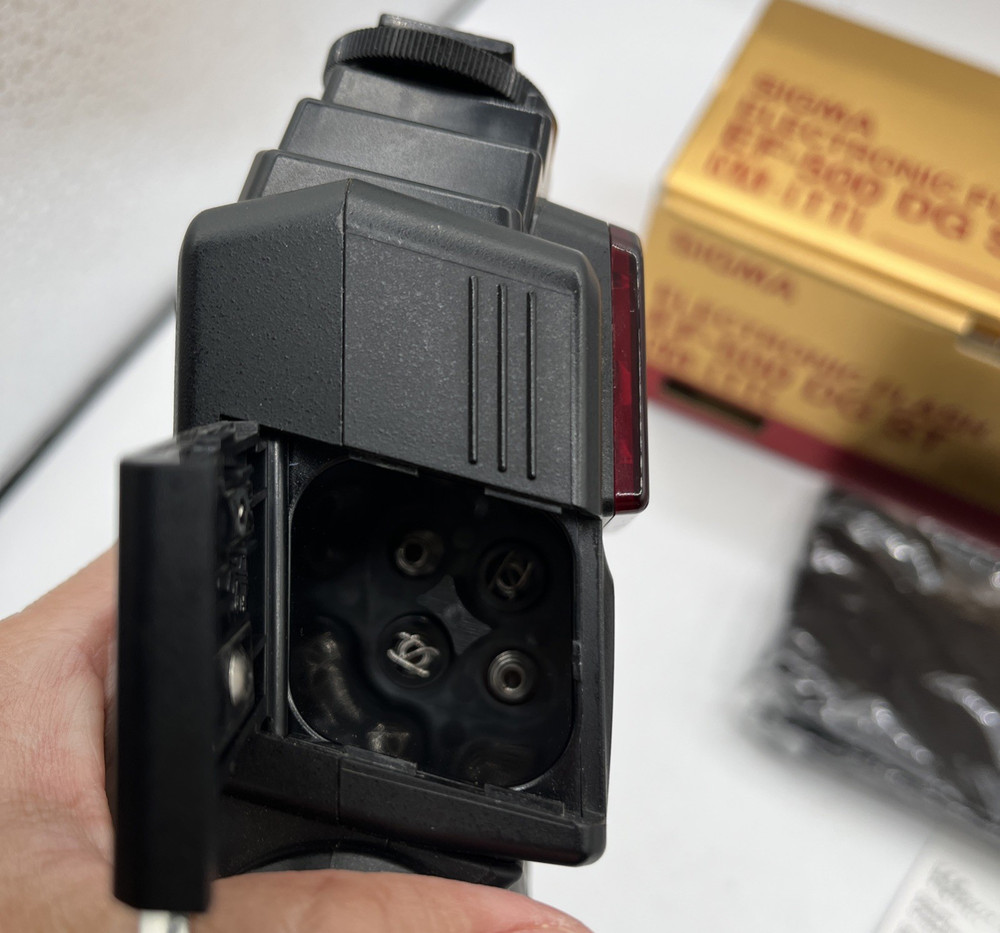 Sigma EF-500 DG ST Shoe Mount Flash - Sigma SA Mount Flash Not Tested