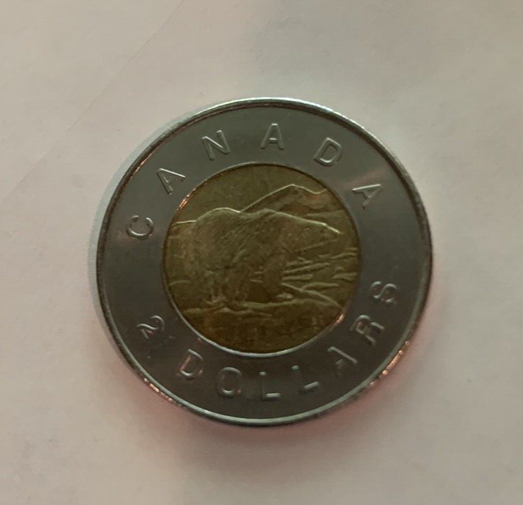 Canada 2009 Regular $2.00 Toonie!!