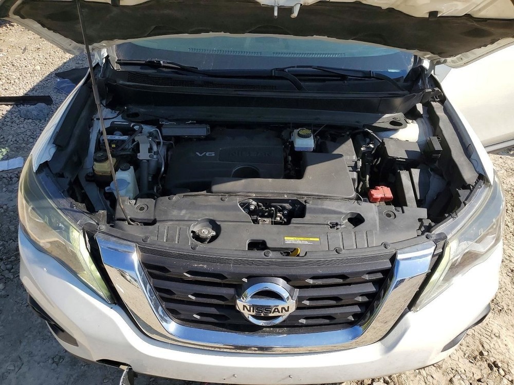 PATHFINDR 2017 Glove Box 4994777