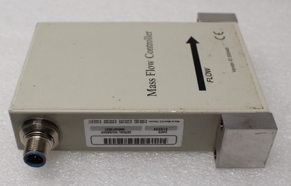 BROOKS MASS FLOW CONTROLLER 3030-12895 200 SCCM 300446