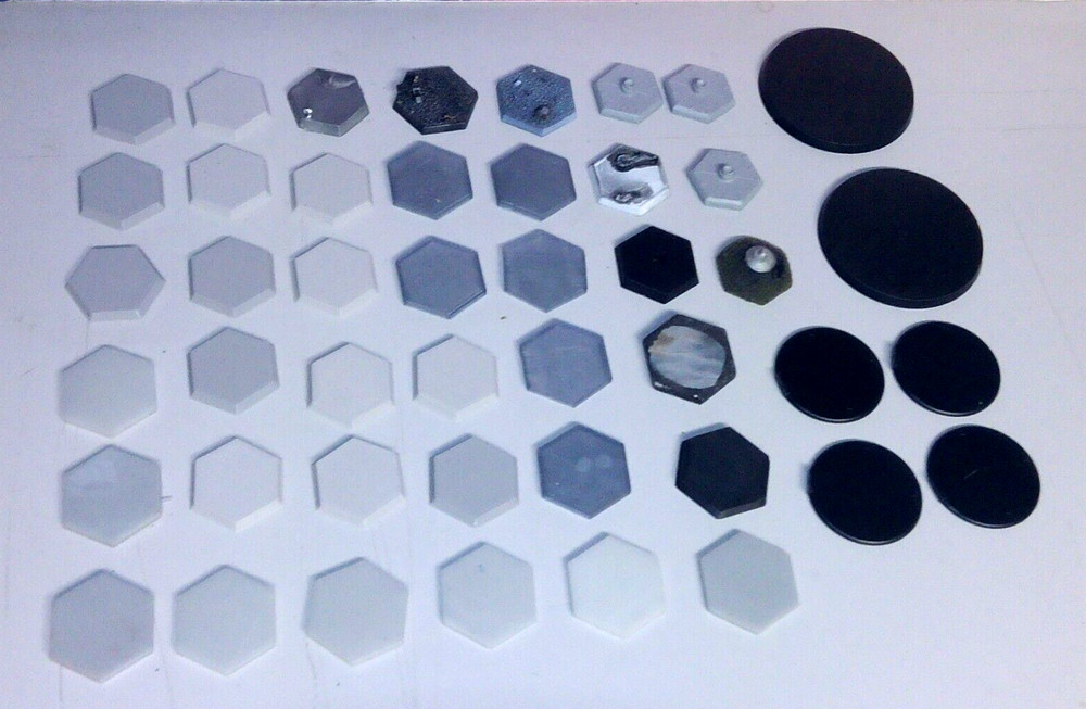 BATTLETECH PLASTIC & 3D-PRINTED HEX BASE LOT (38 HEX + 7 ROUND)