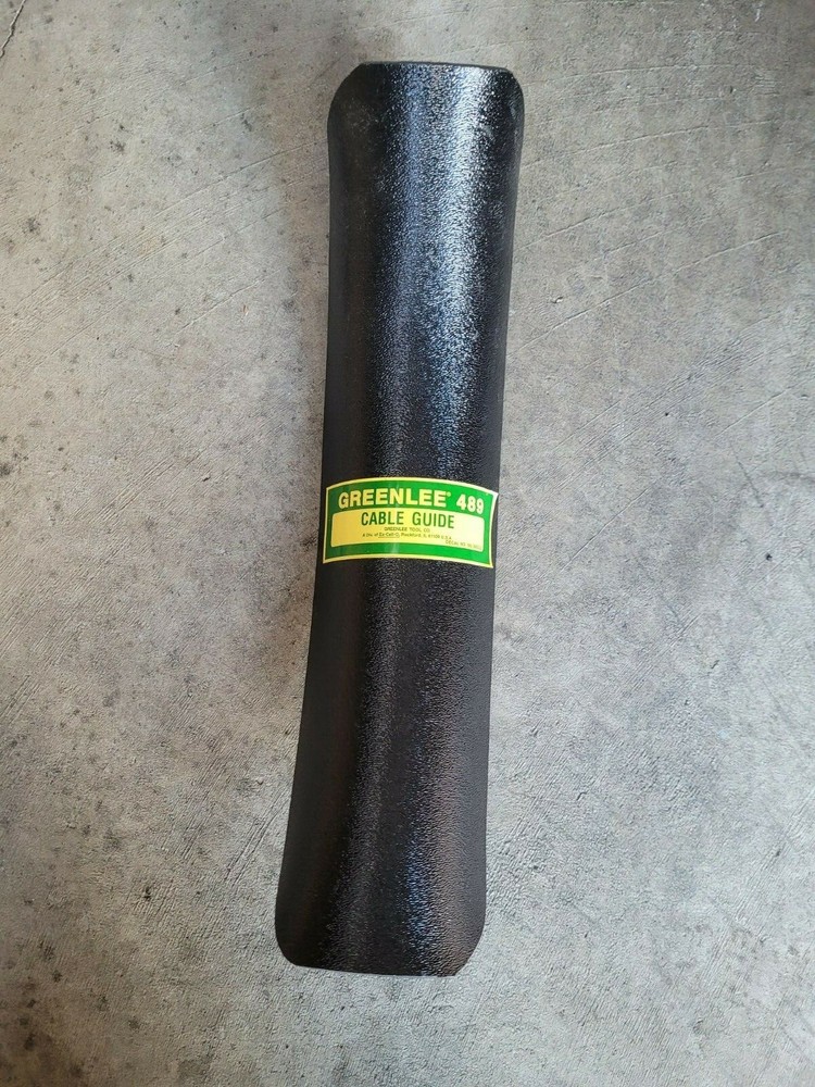 Greenlee 489 13" x 3-1/4" x 12" Radius Nylon/Plastic Shoe Cable Pulling Guide