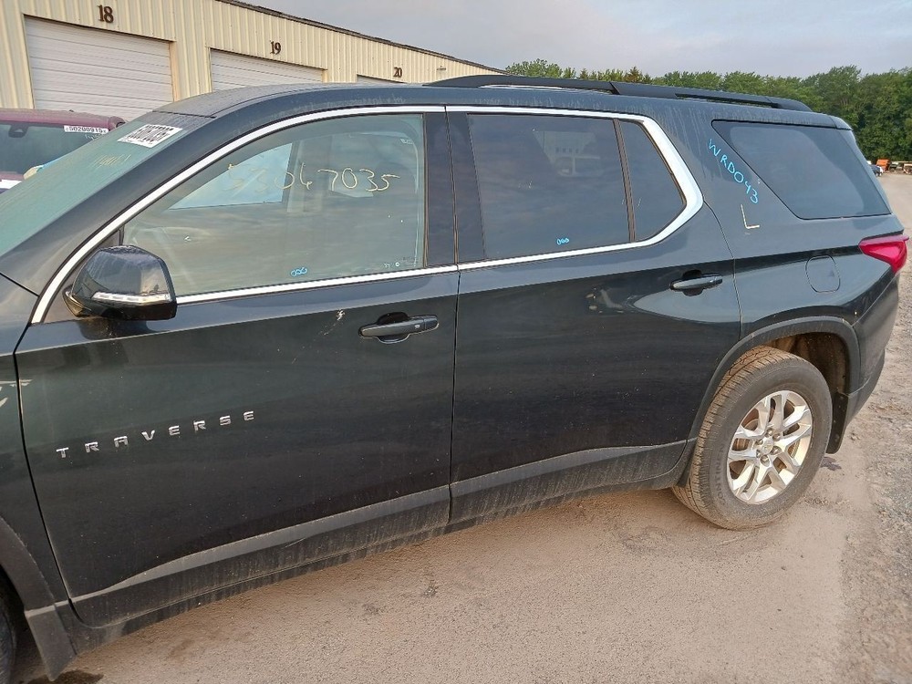 TRAVERSE 2019 Air Shutter 11803264