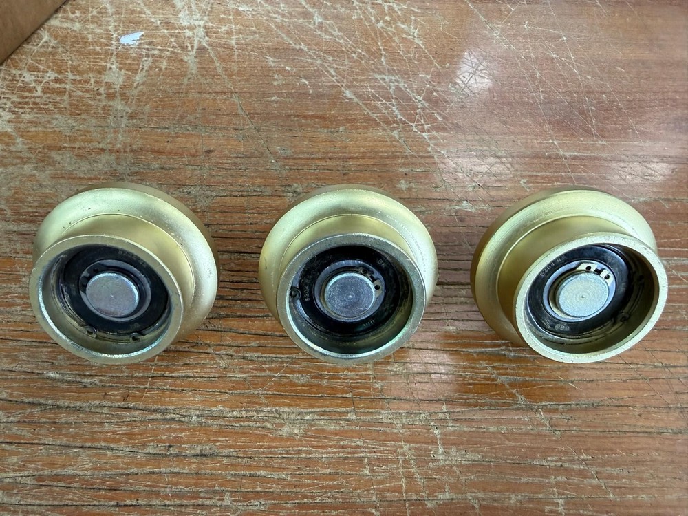 REPLACEMENT TOWER VERTICAL ROLLER  BEARING AUTO BODY FRAME MACHINE TOWERS MAXIMA