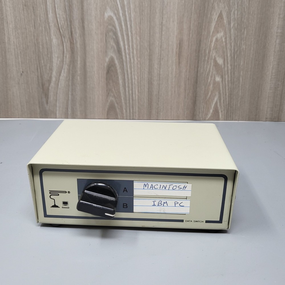 Vintage DB15 Data Switch Box A/B Manual Selector Mac IBM PC Serial Port