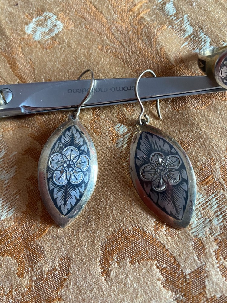 RUSSIAN SILVER NIELLO EARINGS AND 2 RINGS