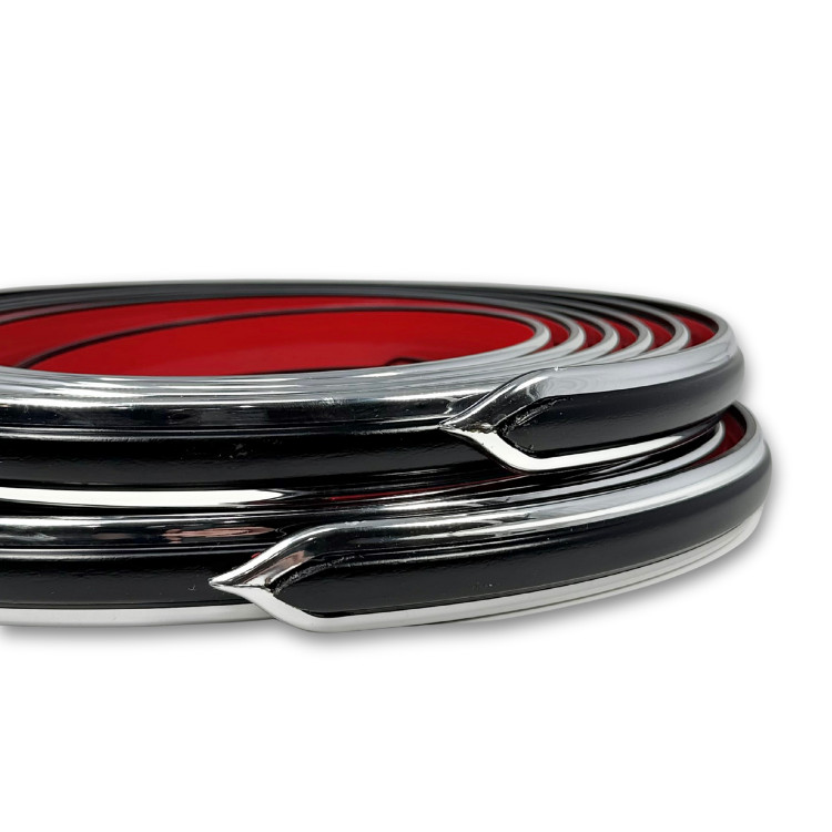 Vintage Style 5/8" Black + Chrome Side Body Molding w/ Formed Pointed Ends