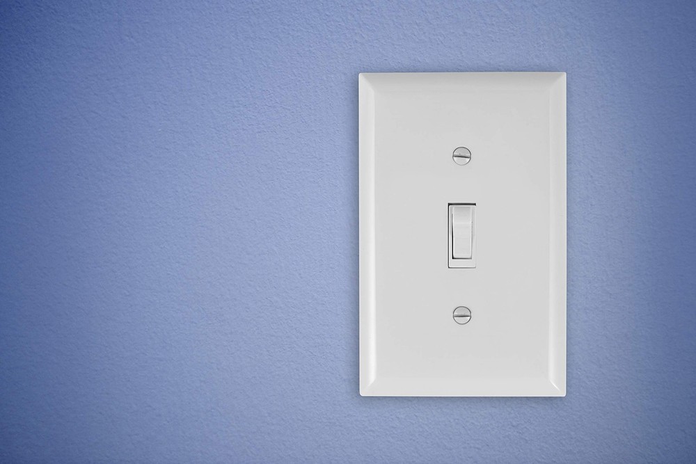 GE 42161 3-Way Toggle Switch, White