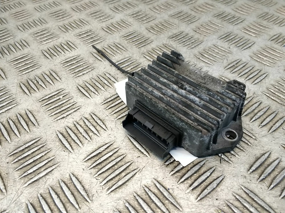 2007 PIAGGIO LX2 50  RECTIFIER REGULATOR