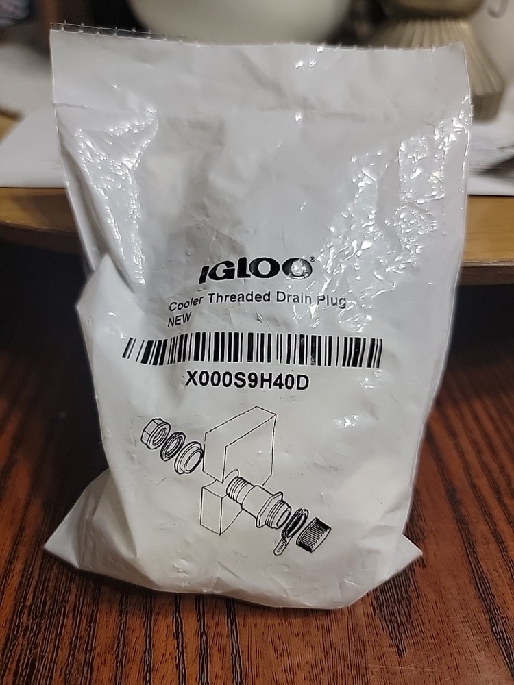 Igloo Replacement Threaded Drain Plug