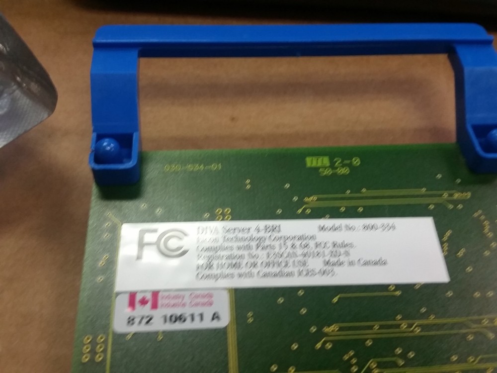 EICONCARD EICON DIALOGIC 800-334 Diva Server 4BRI-8M