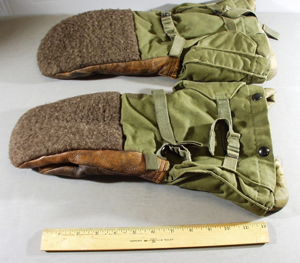 WWII U.S. HIGH ALTITUDE FLYERS ARCTIC GLOVES, MITTENS